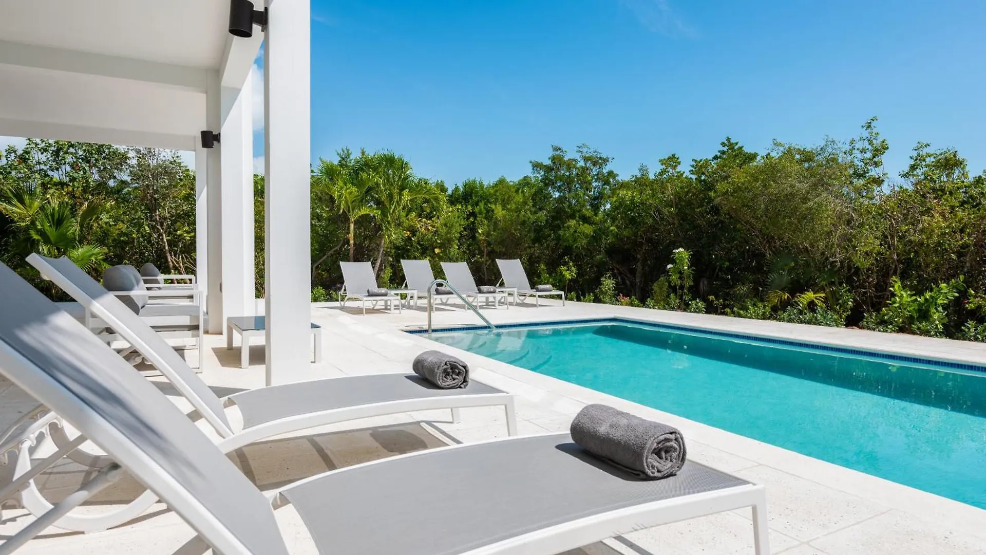 Alize Villa - 4 Bedroom Ocean View Long Bay 0*,