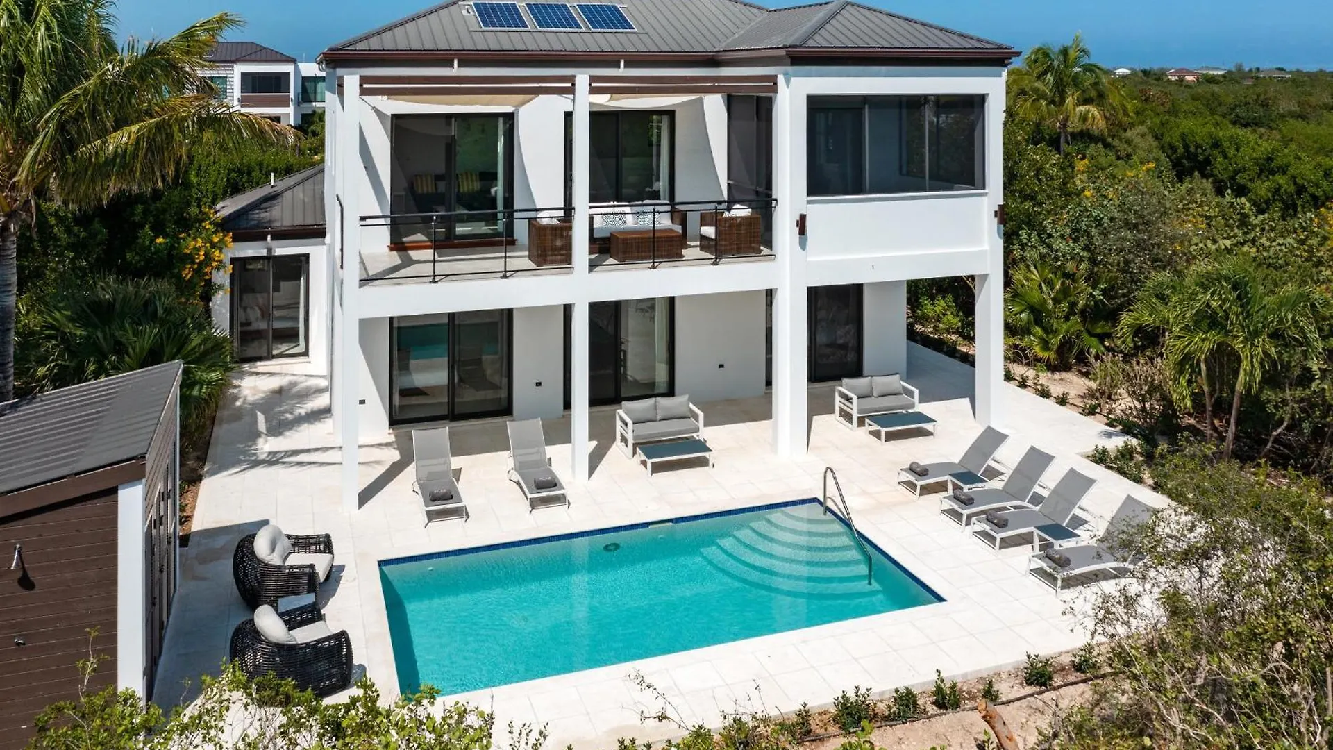 Alize Villa - 4 Bedroom Ocean View Long Bay Turks And Caicos Islands