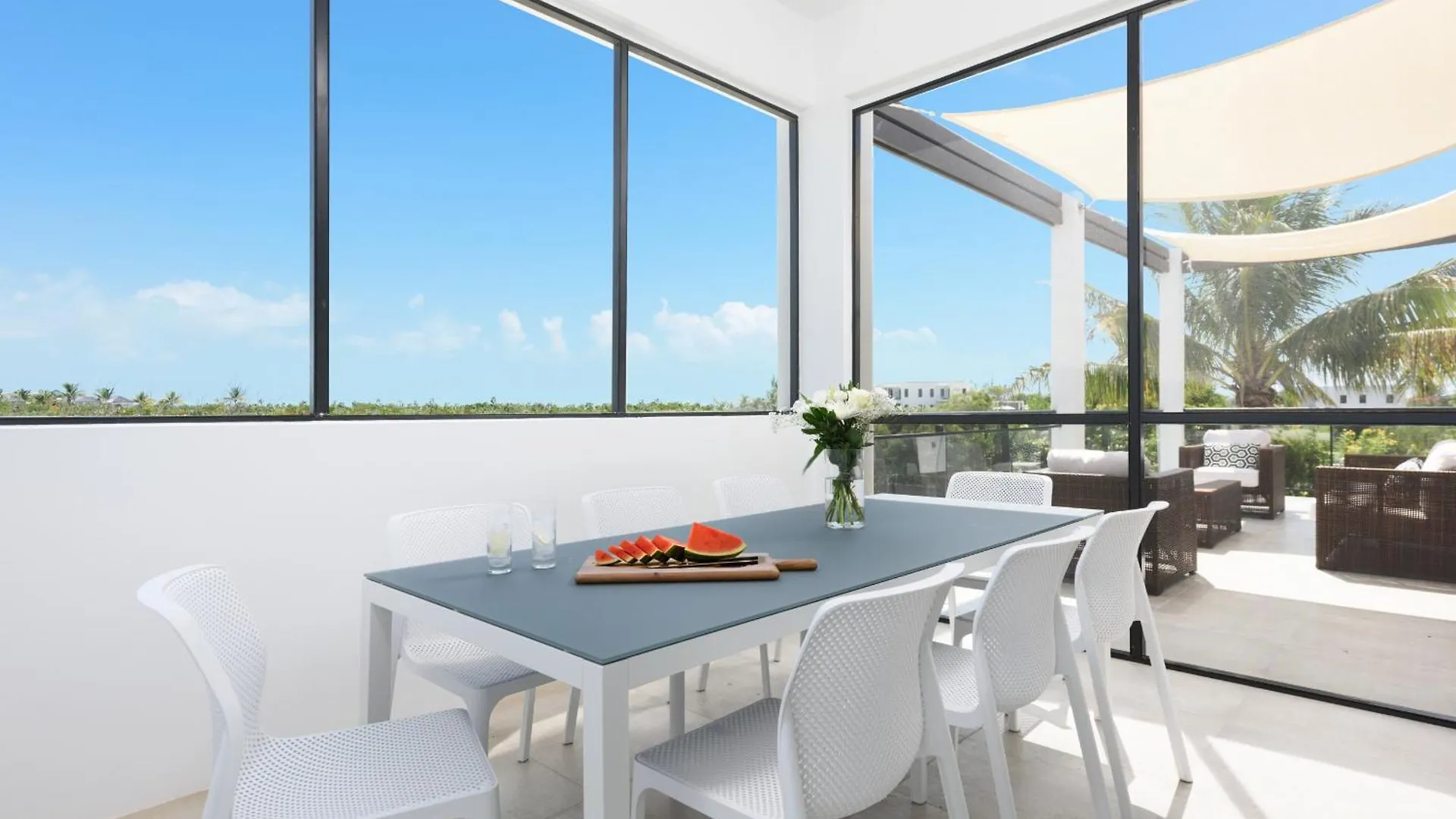 Alize Villa - 4 Bedroom Ocean View Long Bay