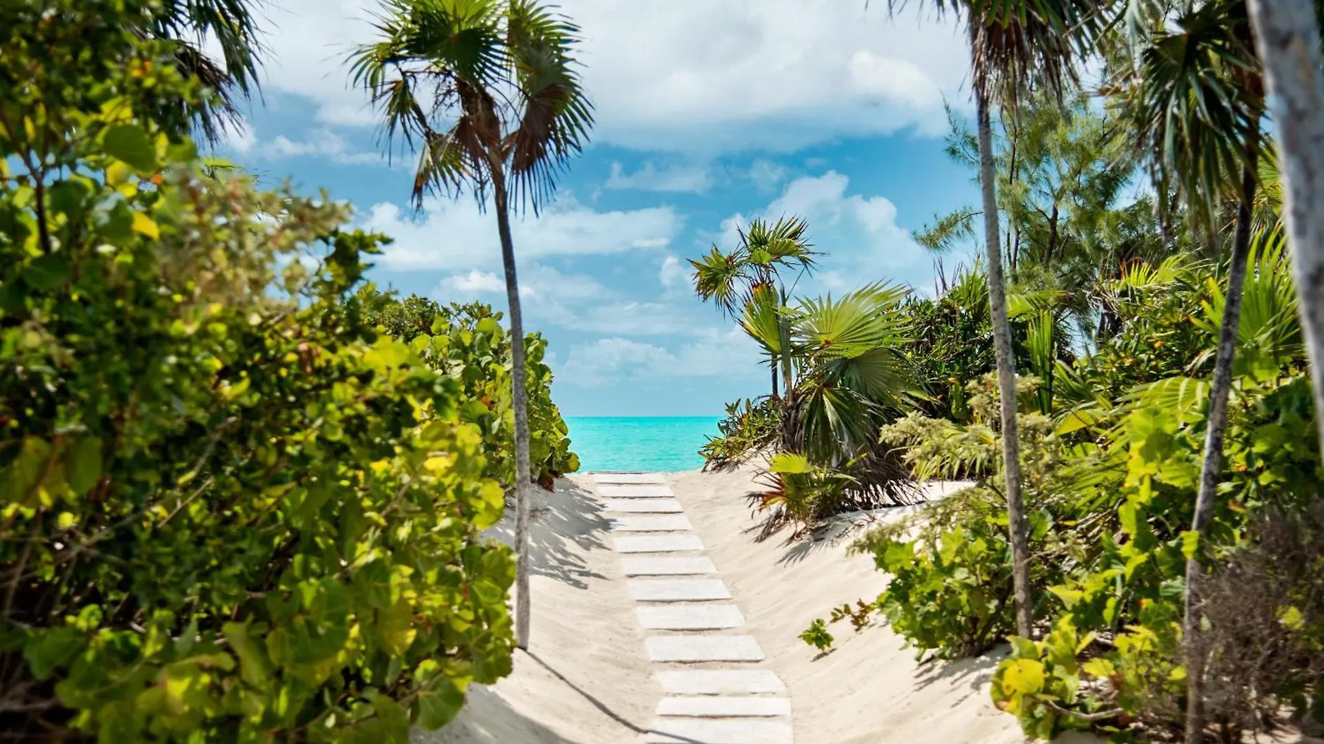 Alize Villa - 4 Bedroom Ocean View Long Bay Turks- und Caicosinseln